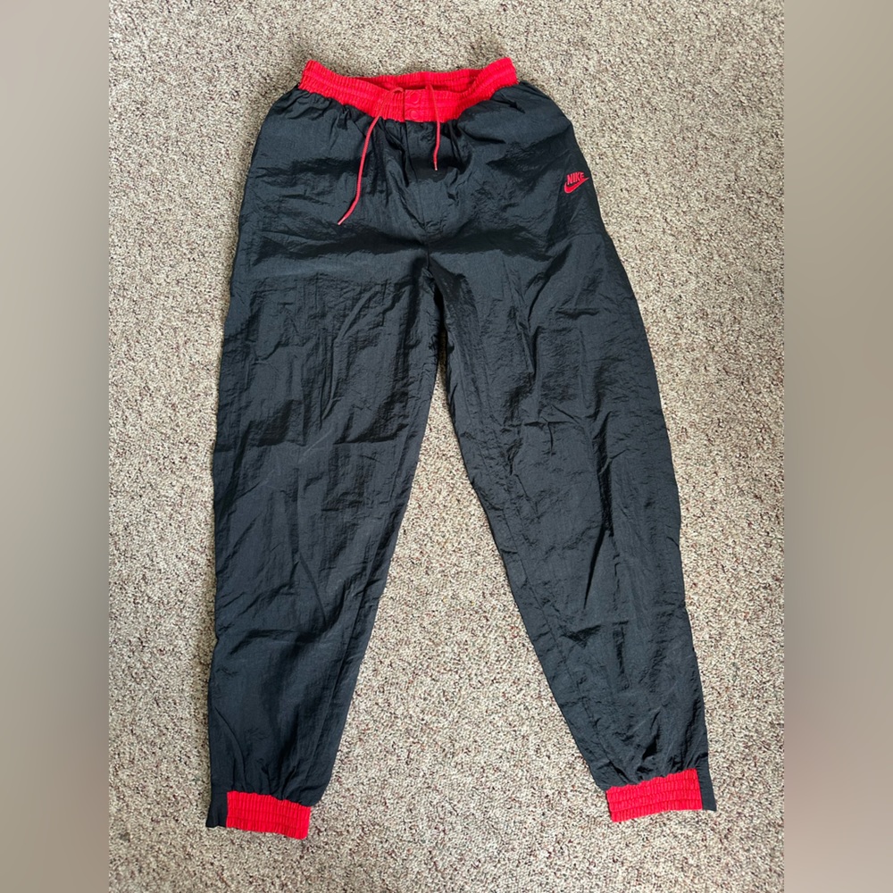 Nike vintage 1980’s flight jogger mesh pants sz lg